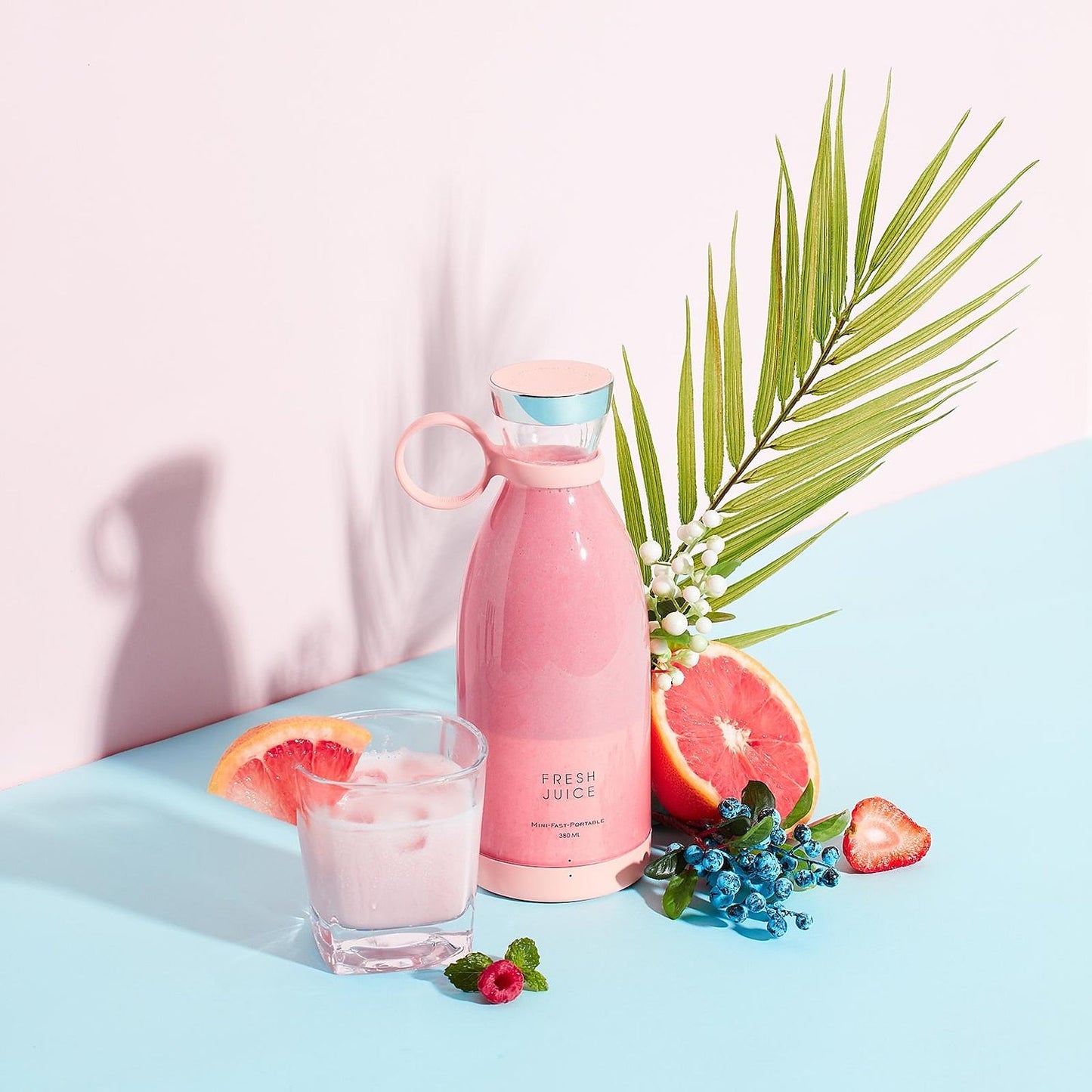 TrueAura™ Blender Bottle